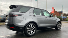 Land Rover Discovery 3.0 D300 R-Dynamic SE 5dr Auto Diesel Station Wagon